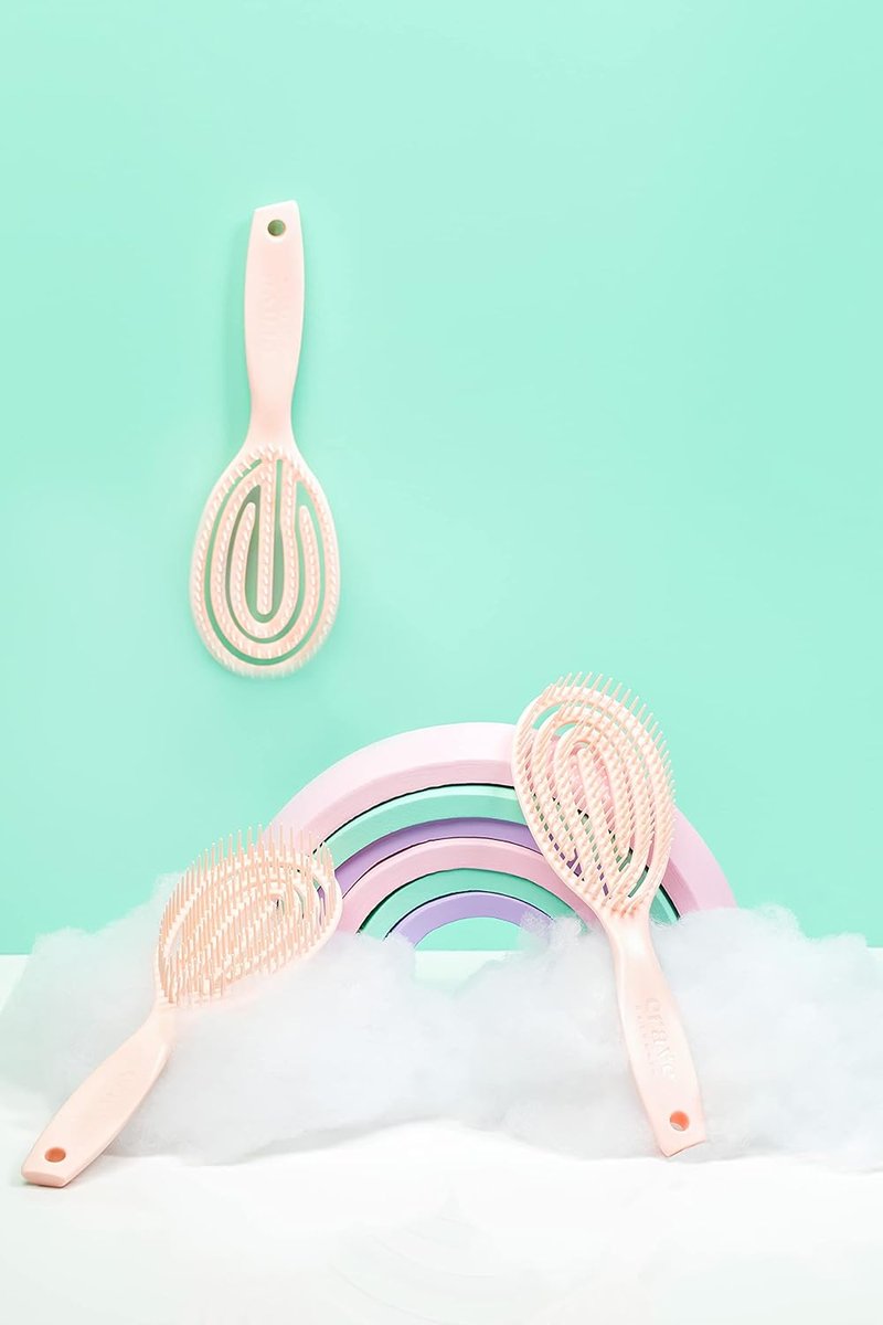 FLEX DMC Detangling Brush - Ideal for Curly, Frizzy, Thick Hair | Flexible Plastic Design, Round Shape