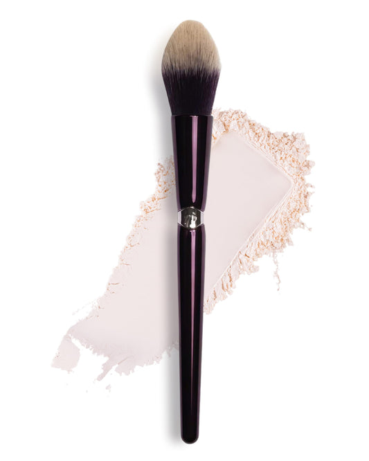 Anisa Beauty Tapered Highlighter Makeup Brush | Ultra-Soft Professional Highlight & Setting Powder Brush for Lightweight, Luminous Application | Vegan & Cruelty-Free
