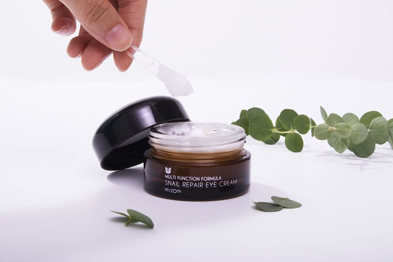 Mizon Snail Repair Eye Cream, 0.84 oz (25 ml)