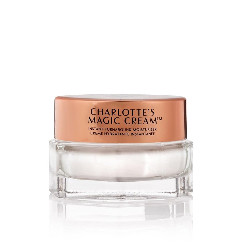 Charlotte Tilbury Magic Cream - Firming & Hydrating Face Moisturizer for Smooth Makeup Base | Enriched with Vitamins C & E, Peptides & Hyaluronic Acid
