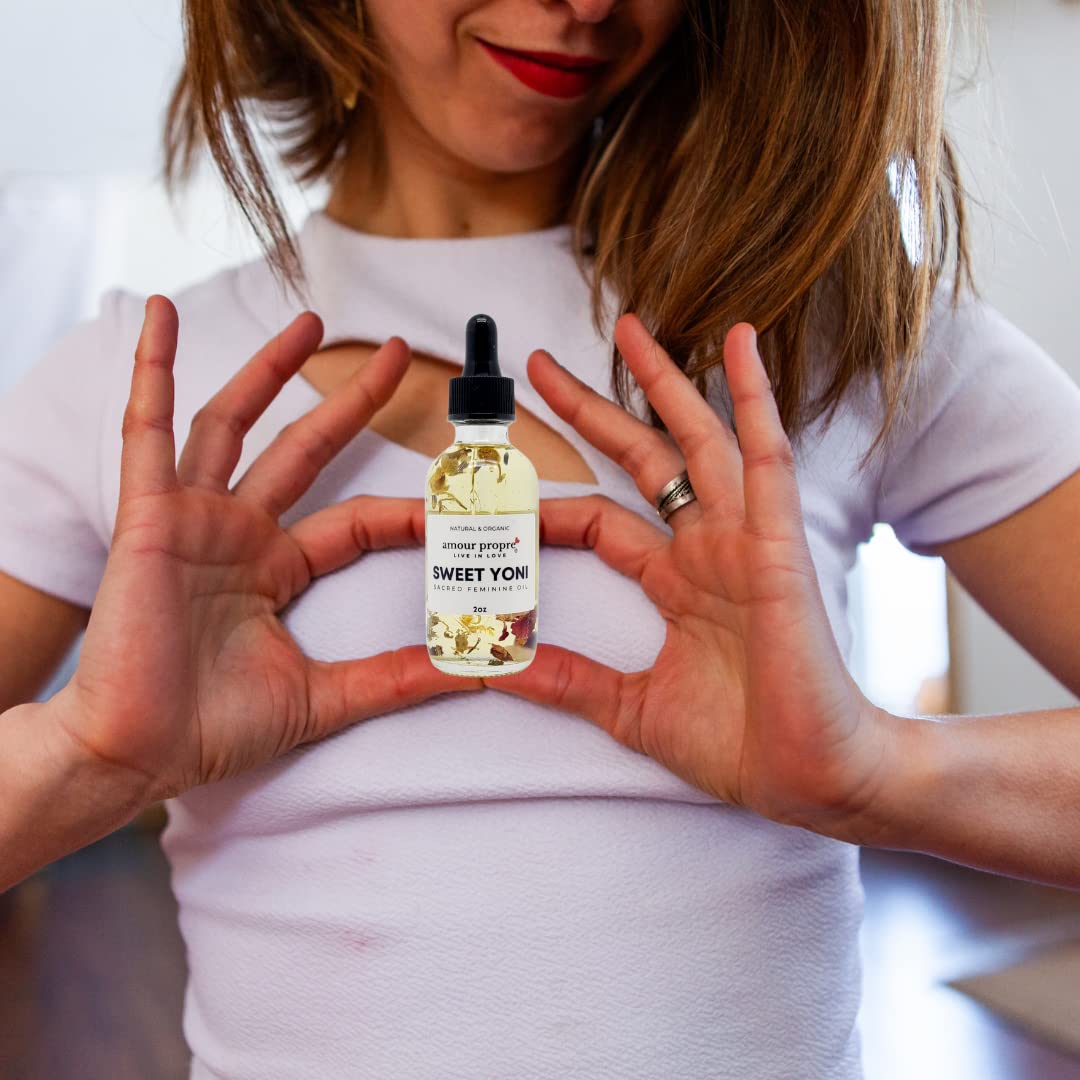 Sweet Yoni Feminine Oil by Amour Propre Plant-Based External Care | Lightweight Hydration | Daily Self-Care Essential | 1oz or 2 oz (2 oz)