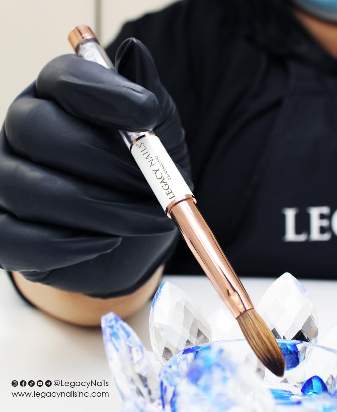 Legacy Nails Professional Acrylic Nail Brush #8 - WHITE - Perfect For Sculpting Acrylic Nail Extensions Flexible bristles Light weight