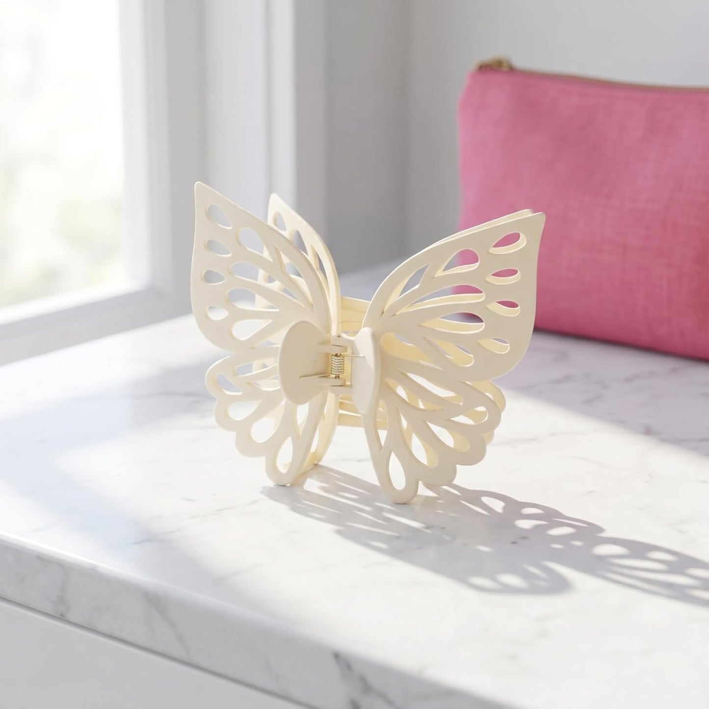 KALLORY Large Butterfly Hair Clips - 3 Stylish Jaw Clips for Thick & Fine Hair | Perfect for Everyday & Special Occasions