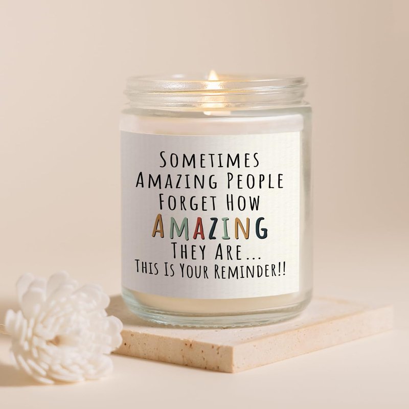 You're Amazing Candle | Inspirational Gift for Women - Birthday, Friendship, Thank You - Lavender Scented