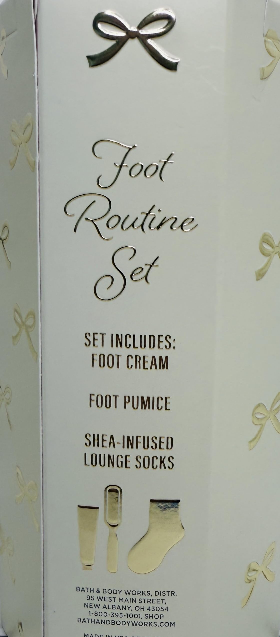 Bath and Body Works Pedicure Foot Routine Mini 3 Piece Gift Set: Socks, Foot Cream and Pumice Stone
