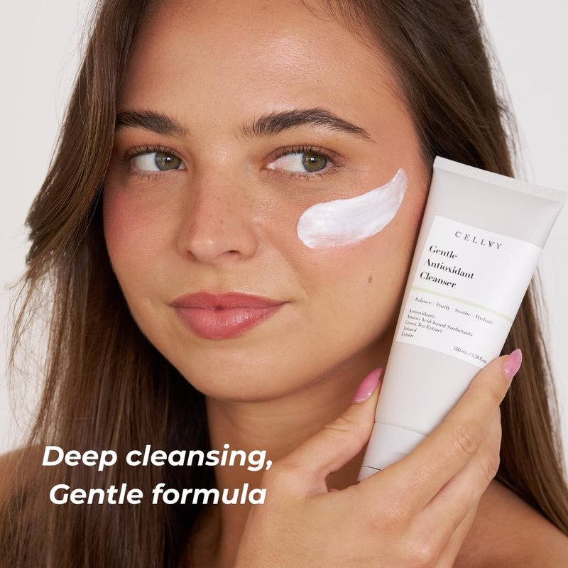 Gentle Antioxidant Cleanser - Daily Hydrating Anti-Aging Face Wash with Green Tea Extract | Nourishing & Balancing