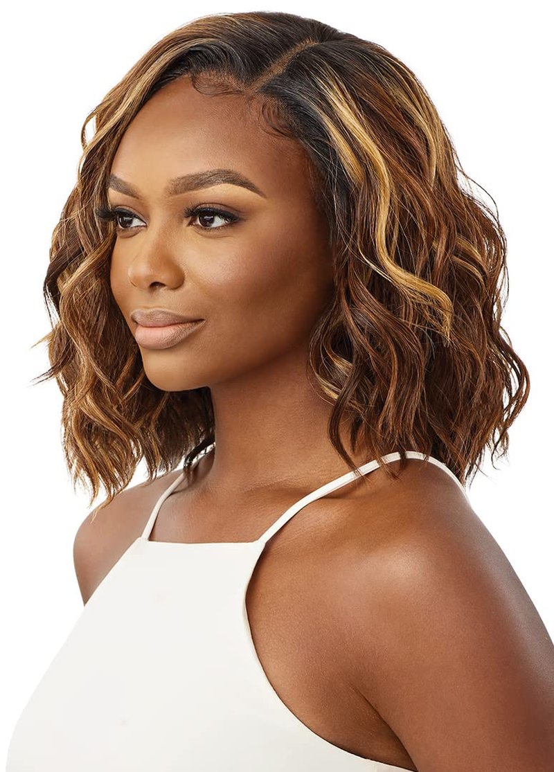 Outre Lace Front Wig - Sleeklay Part -NYLA (JET BLACK 1)