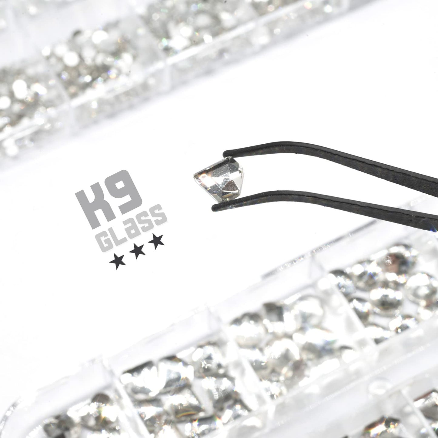 qiipii 4080Pcs Silver Clear Nail Rhinestones Crystal White Stones More Quantity 1.5-4mm Flatback Round Beads K9 Glass Gems Nail Art Diamonds Jewels Charms for Nails Face Eyes Makeup Shoes DIY Crafts