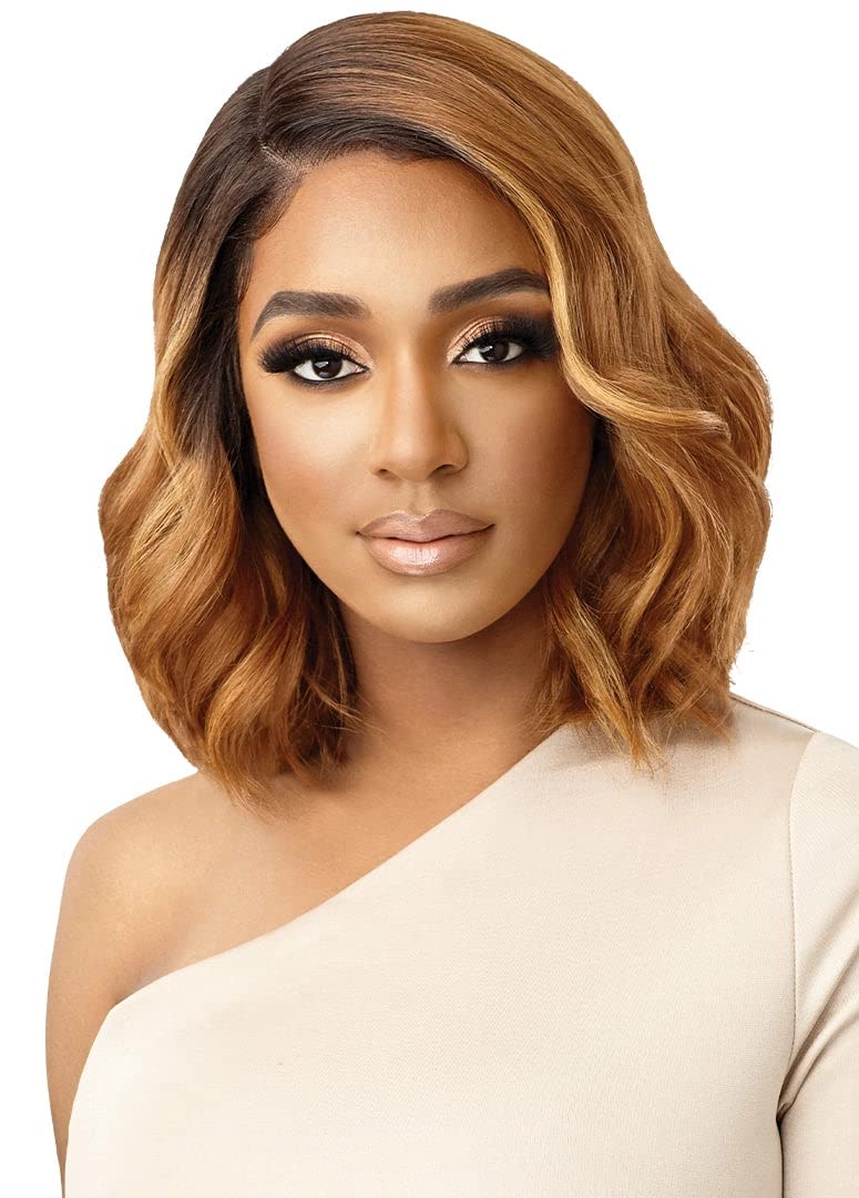 Outre Synthetic Melted Hairline HD Lace Front Wig - JAYCIANA (Color:1 Jet Black)