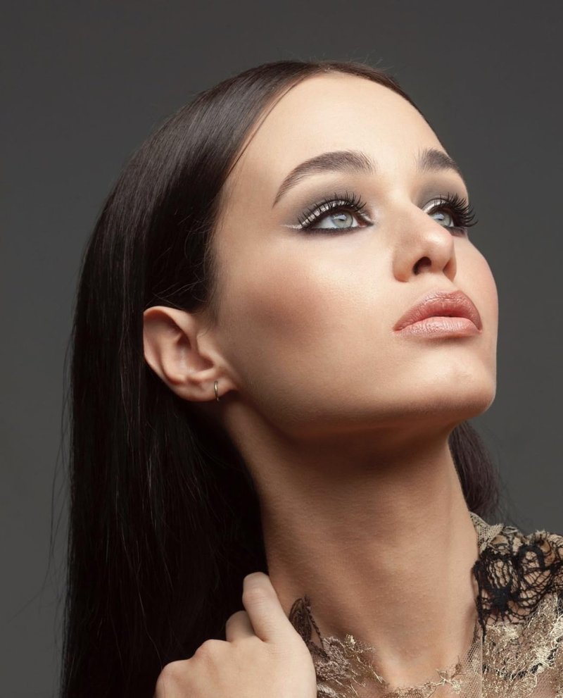 Radiant STROBING & SCULPTING PALETTE (1)