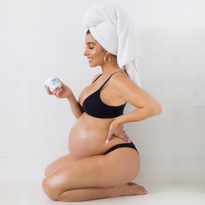 Bumpology Bump Butter, Hydrating Belly Balm for Pregnancy, Stretch Marks & Dry Skin, 3-in-1 Moisturizer with Shea & Cocoa Butter, & Vitamin E, Vanilla Scent, 4 oz