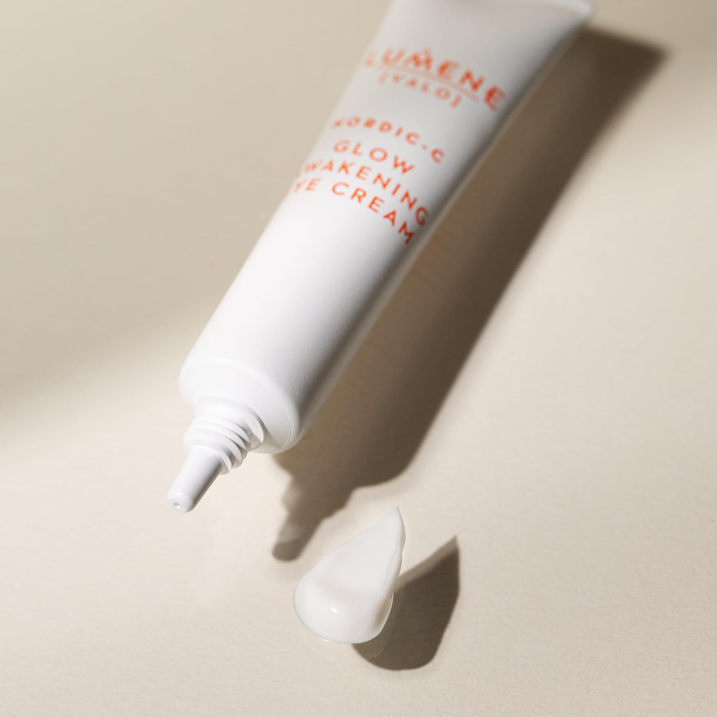 Lumene Nordic-C Glow Awakening Eye Cream Vitamin C Brightening Vegan 15 ml