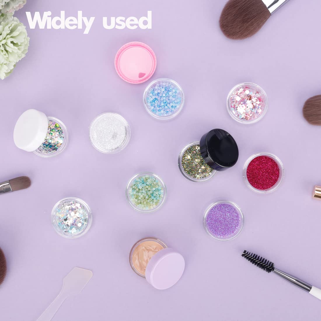 5 Gram Sample Containers With Lids, 200 Count 5ML Jars, Empty Cosmetic Jars for Glitter, Lotion, Cream, Beads - With Labels, Mini Spatulas