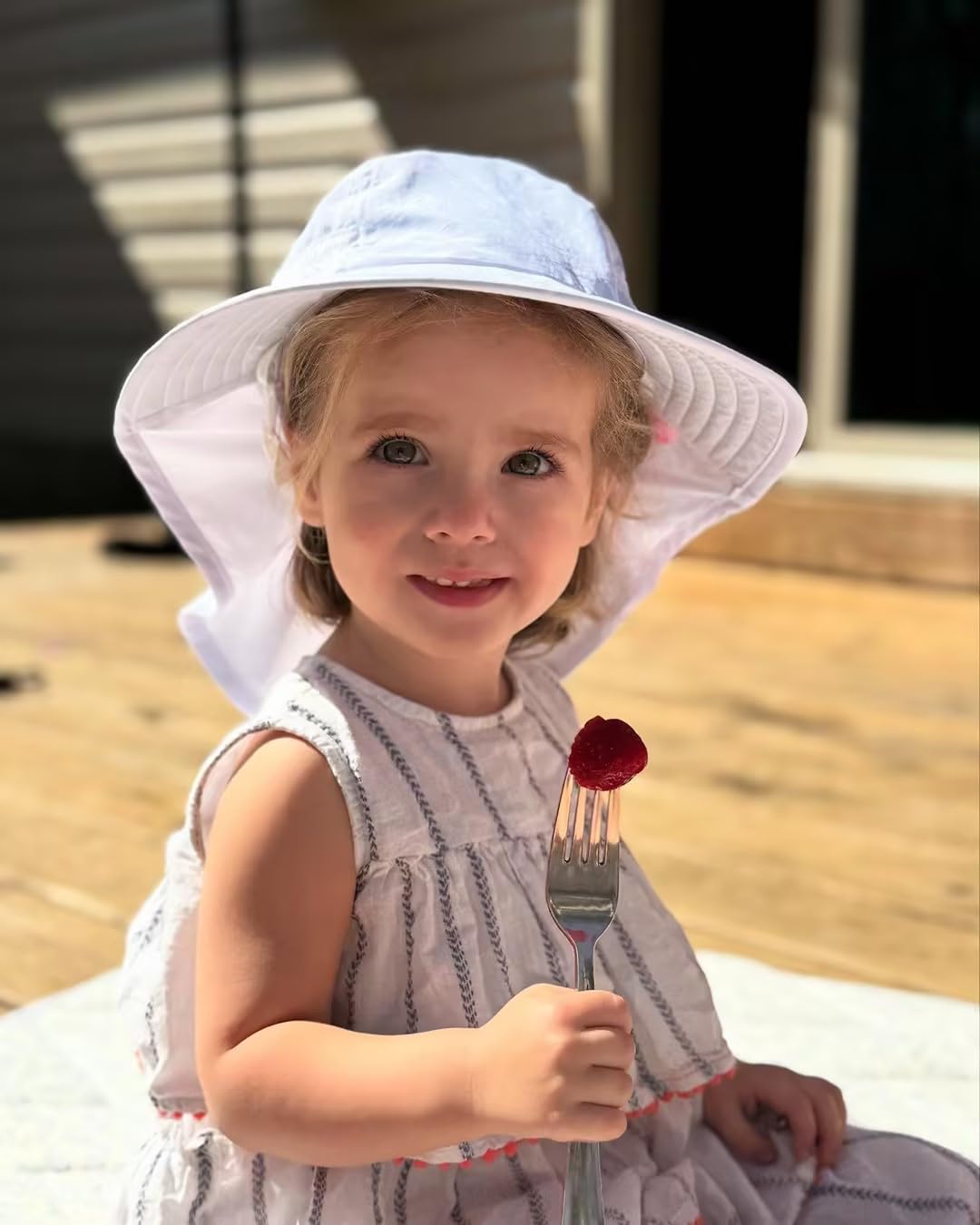 2-Pack Toddler Baby Sun Hat Kids Summer UPF 50+ for Boys Girls Adjustable Beach Hats with Bucket Wide Brim Age 1-7 Years(Grey+White,Medium)