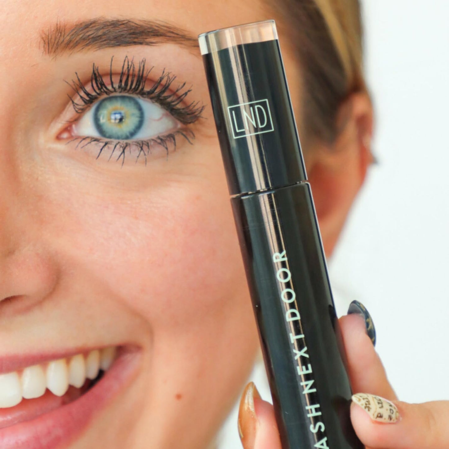Lash Next Door Water Resistant Mascara Black Volume and Length - No Clump Volumizing Mascara for Thickening and Lengthening - Smudge Proof Lashes by Brooklyn and Bailey (1 Pack)
