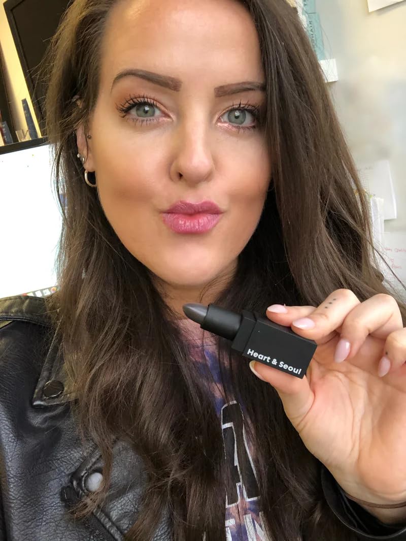 The Beauty Spy Heart & Seoul Black Rose pH-Reactive Lipstick, Ultra-Moisturizing Formula with Rosa Damascena Flower Oil, Shea Butter and Vitamin E, Makes Lips Juicy, Hydrated and Smooth (Single)