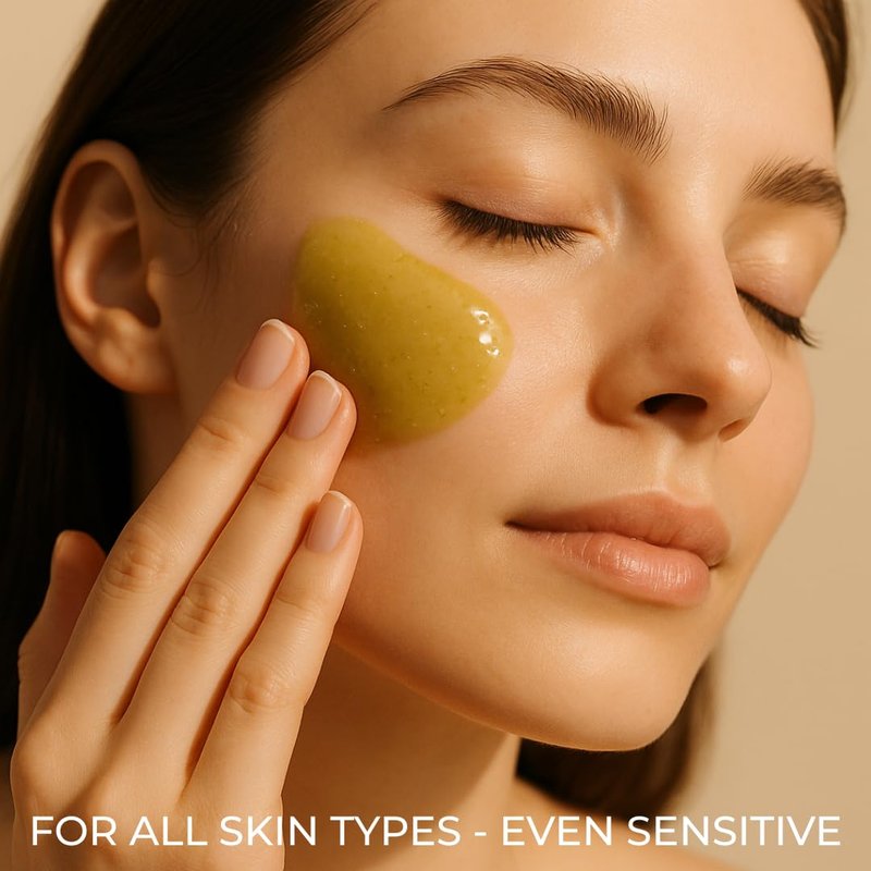 INSANE GLOW Exfoliating Cleansing Gel with Mineral Granules for Sensitive Skin – Purifies Pores, Smooths & Refines Skin with Ginkgo Biloba & Red Algae. Dermatologically Tested, Gentle Daily Use