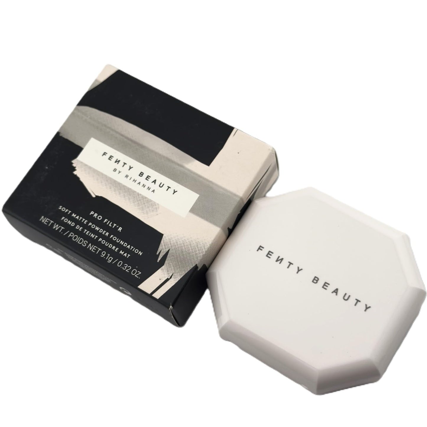 Fenty Beauty by Rihanna Pro Filt’r Soft Matte Longwear Powder Foundation 255