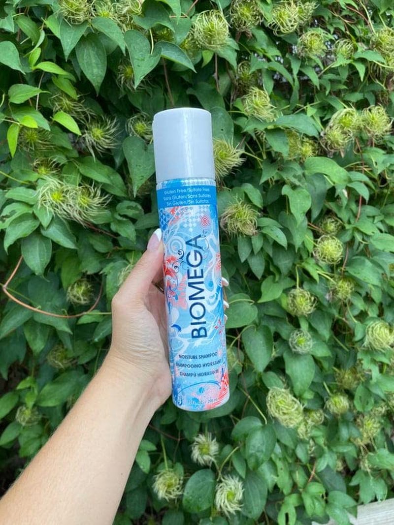 BIOMEGA Moisture Shampoo - Hydrating Formula for Fuller Volume | Omega-Rich Moisturizers & Keratin Amino Acids