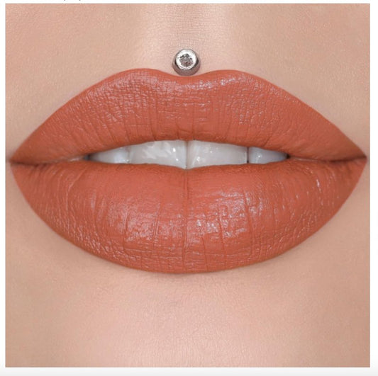 Jeffree Star Cosmetics Velvet Trap Lipstick – Libra Lynn (Medium) – Richly Pigmented, Long-Wear Lip Color with Luxurious Velvet-Matte Finish in Iconic Pink Packaging