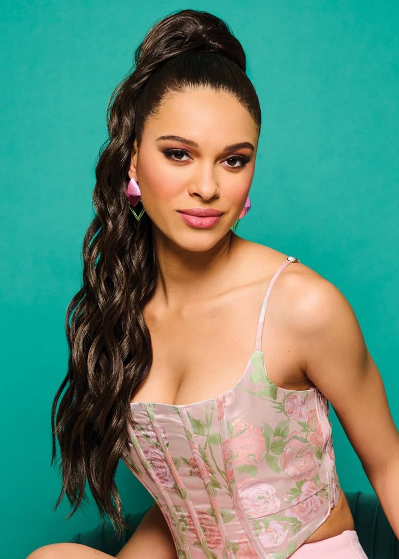 Kim Kimble 26" Trending Waves Pony Hairpiece, Trendy Modern Wavy Ponytail With Built in Claw clip by Hairuwear, MC30/130SS Cherry Cola