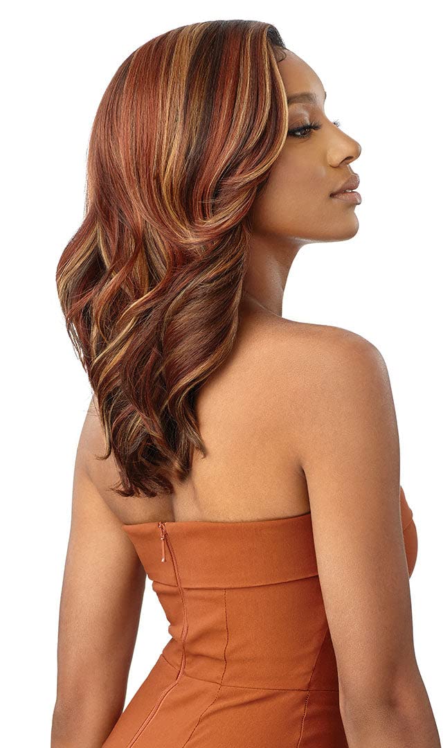 Outre Meltd Hairline Lace Front Wig HD Transparent Redesigned ComfortFit Ear Contour AMANDA (1)