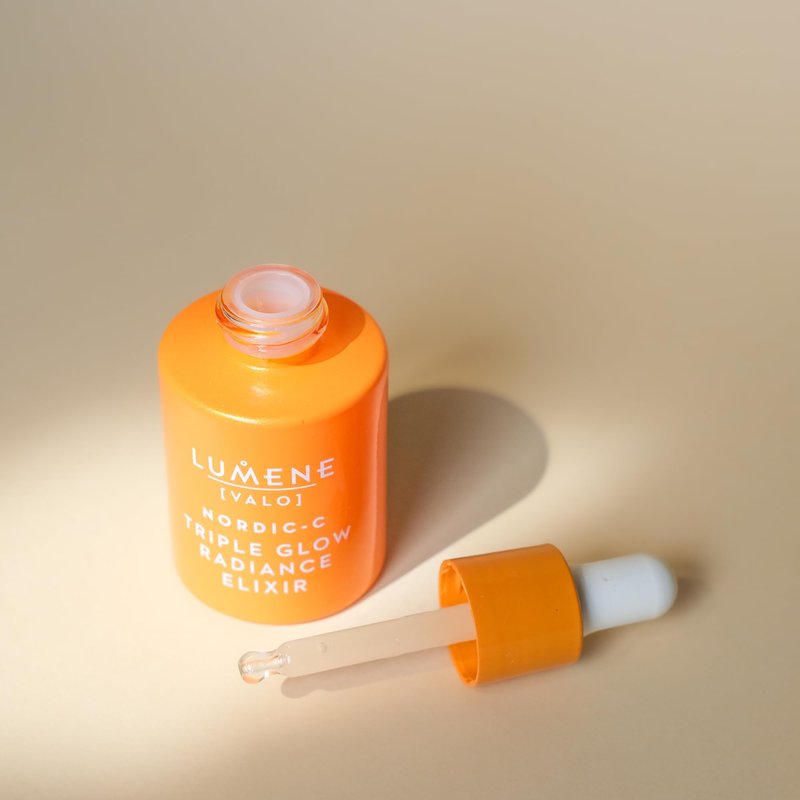 Lumene Nordic-C [Valo] Triple Glow Radiance Elixir - Hydrating, Anti-Aging Vitamin C Serum for Enhanced Skin Glow - Ferulic Acid & Vitamin Face Serum (1 Fl Oz.)