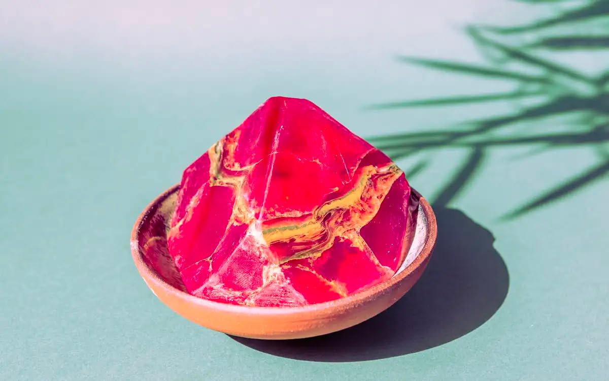 Amethyst SoapRocks Gemstone Bath Soap, Plumeria Ylang, 6 Ounce