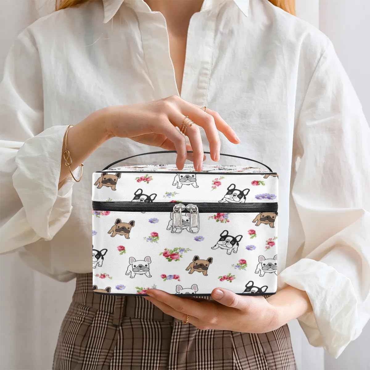 Funky Qiu Makeup Bag,French Bulldog Flower Cosmetic Bags for Woman Girls,Portable Large Capacity Travel Makeup Case Organizer Cosmetic Case Travel Essential