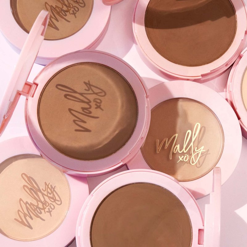 Mally Beauty Soft as Silk Powder Foundation - Tan - Buildable Light to Medium Coverage - Lightweight Matte Finish