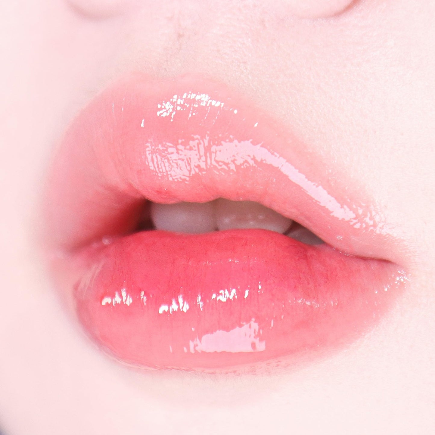 MQNY (MACQUEEN NEWYORK Dewy Water Glow Lip Tint - #03 Peach Dew, Glass-like Mirror Shine Hydrating Lip Stain, Long-Lasting & Non-Sticky Pink Tone Water Tint, 0.12 oz (3.5g)