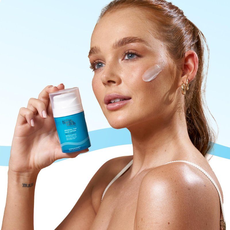 Bondi Sands Gradual Tan Face Lotion | Gradually Builds To A Natural Tan With Shea Butter For Hydration 1.69 FL. OZ. (50mL)