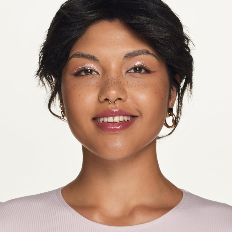 essence Hydra Kiss Lip Oil | Vegan & Cruelty Free