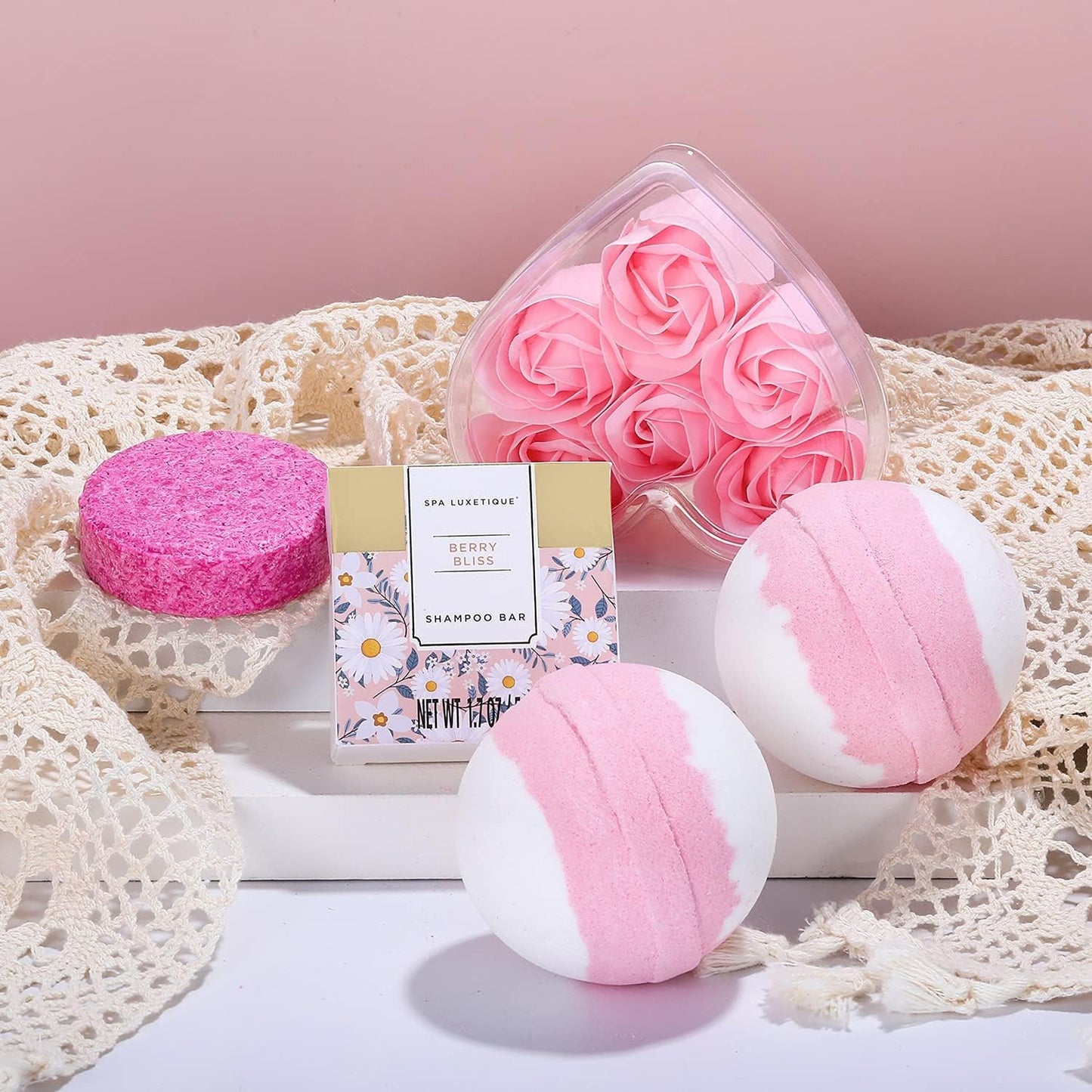 Spa Luxetique Daisy Dream 15pc Spa Gift Baskets Gifts for Women