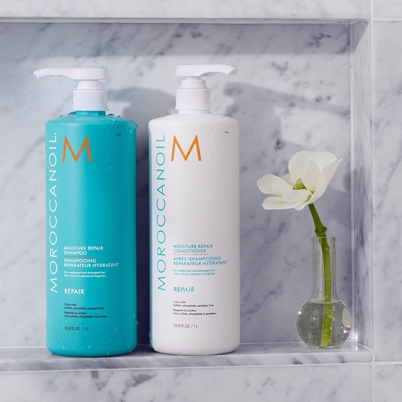 Moroccanoil Moisture Repair Shampoo - Deep Hydration for Damaged Hair | 8.5 Fl Oz