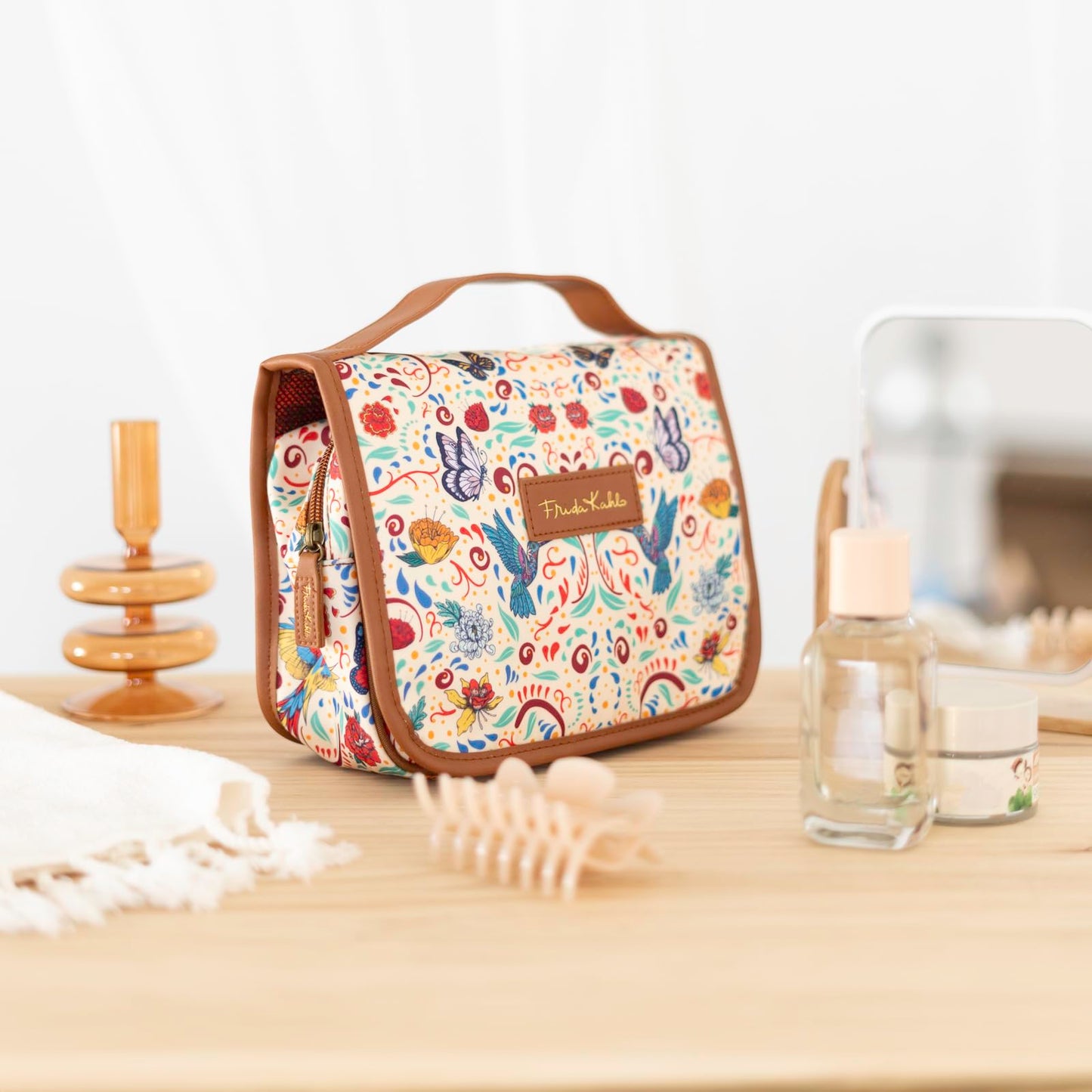 Grupo Erik Frida Kahlo Travel Toiletry Bag with Swivel Hook