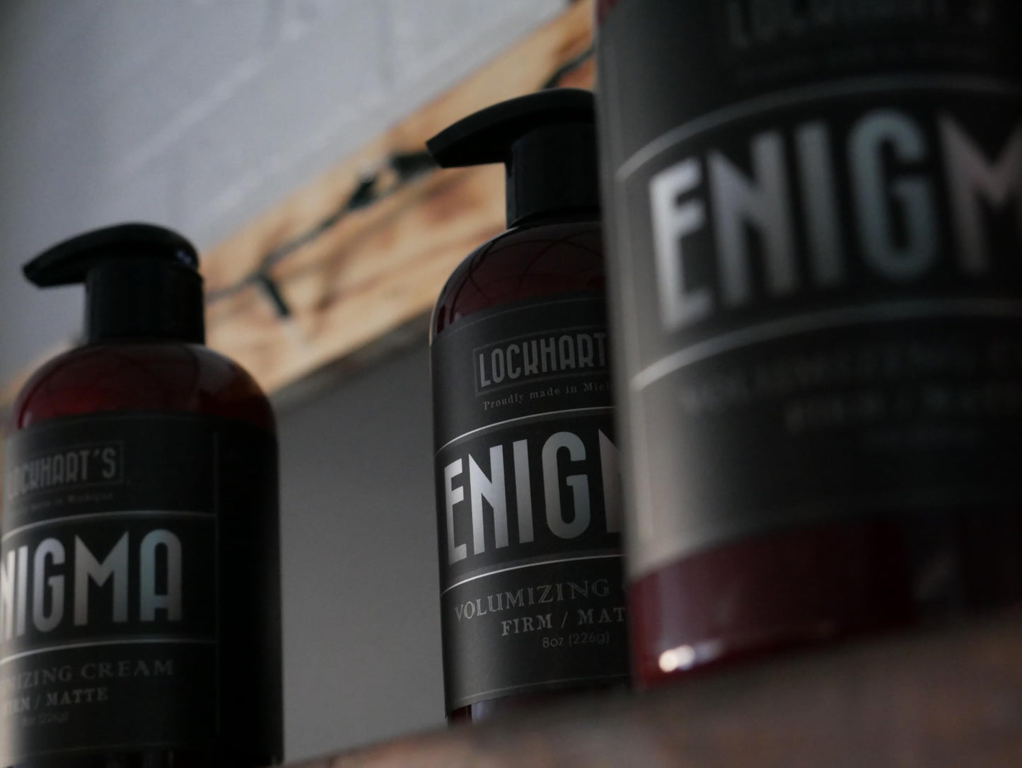Lockhart’s Enigma Matte Cream Clay – Hair Styling Cream for Men – Firm, Long-Lasting Hold, Natural Matte Finish – Kaolin & Bentonite Clay for Volume and Texture – Nourishing Beeswax Formula (8.0 oz)