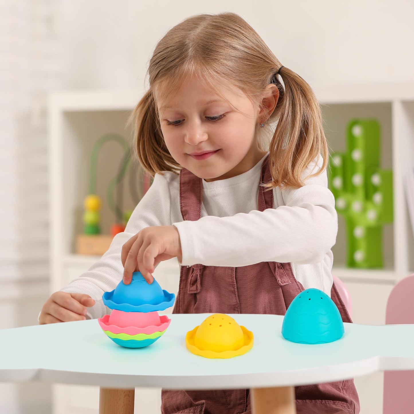 ArtCreativity Egg Stacking Bath & Pool Toys for Toddlers – 7-Piece Nesting Water Toy Set with Drainage Holes – Baby Bathtub & Pool Toy – Colorful Mold-Free Toys for Babies, Toddlers & Kids - Ages 1+