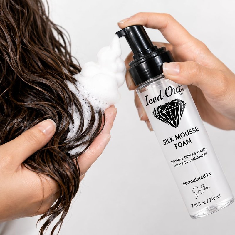 Iced Out Silk Mousse Foam | Volumizing & Curl Enhancing Hair Mousse for Men & Women – Frizz Control, Adds Shine, Long-Lasting Shape & Hold | 7.10 fl oz