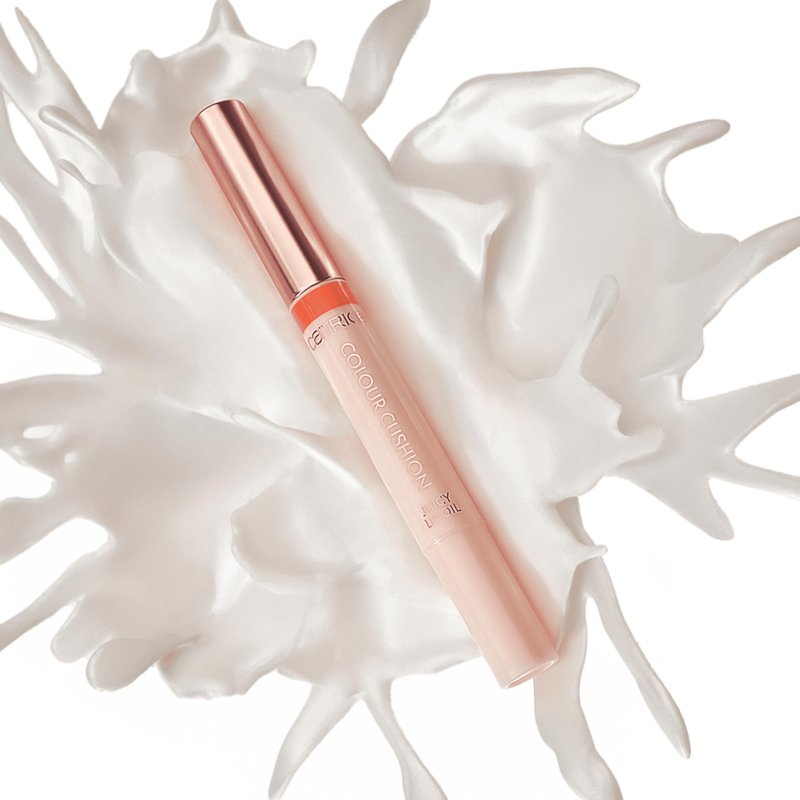 Catrice Colour Cushion Juicy Lip Oil | High-Shine, Non-Sticky Gloss with Nourishing Oils | Cushion Applicator & Twist-Up Pen | Vegan & Cruelty Free (010 | Bae Watch)