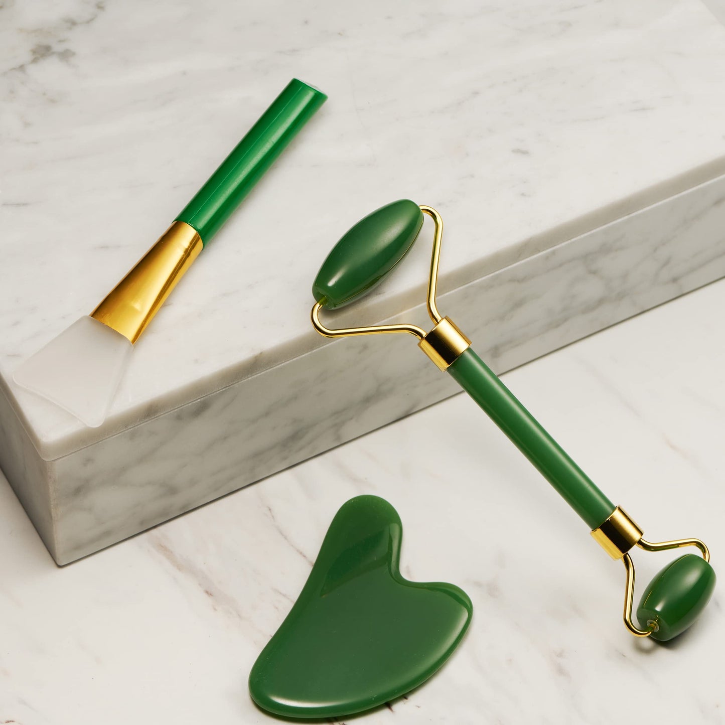 Mothers Day Gifts for Women & Men Who Have Everything, Eucalyptus Spa Gift Baskets for Mom, 16pc Bath Gift Set for Birthday Gifts for Women, Body Self Care Set for Pampering & Relaxation Basket