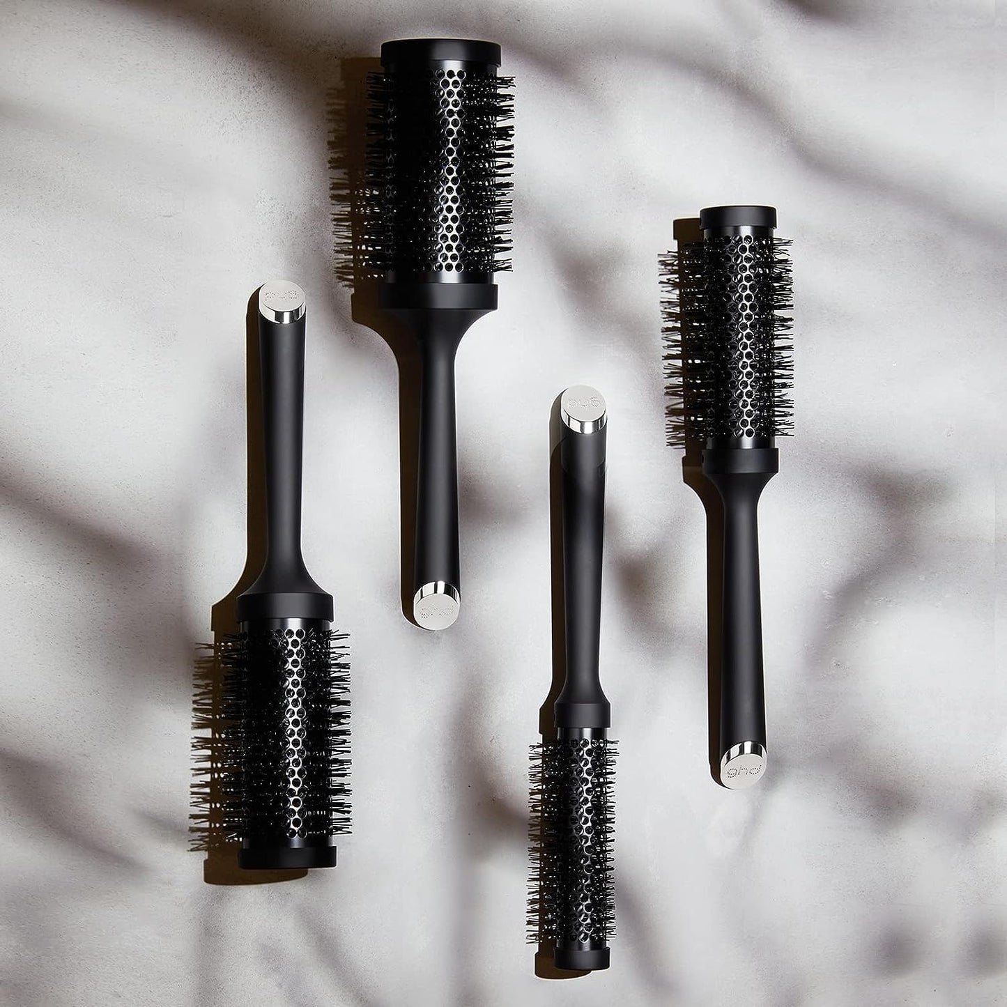 ghd Ceramic Vented Round Brush - 1.7 inch Barrel, 45mm Barrel, Size 3