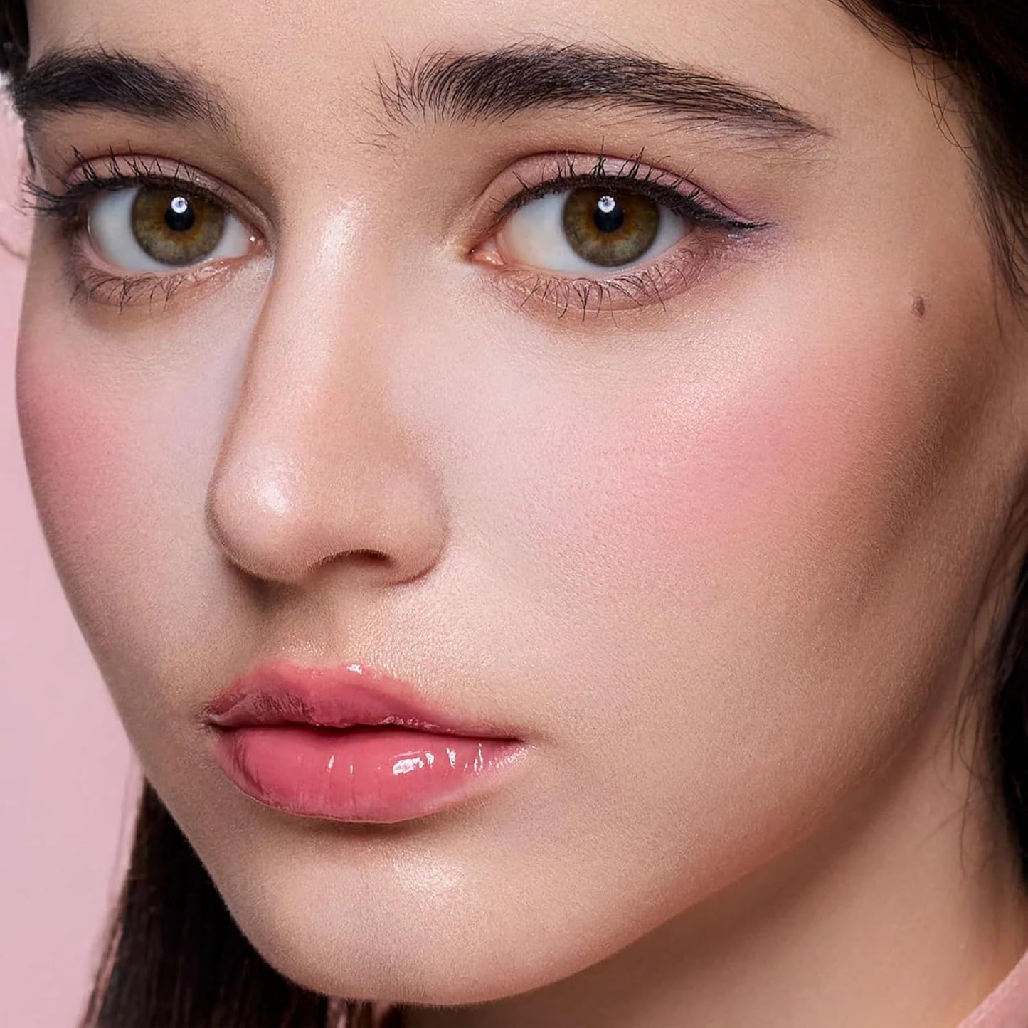 Butterfly Cloud Collar Highlighting & Blush Duo | Buildable Blue & Pink Matte Palette, 0.21 Oz (02 Seaborne Moon)