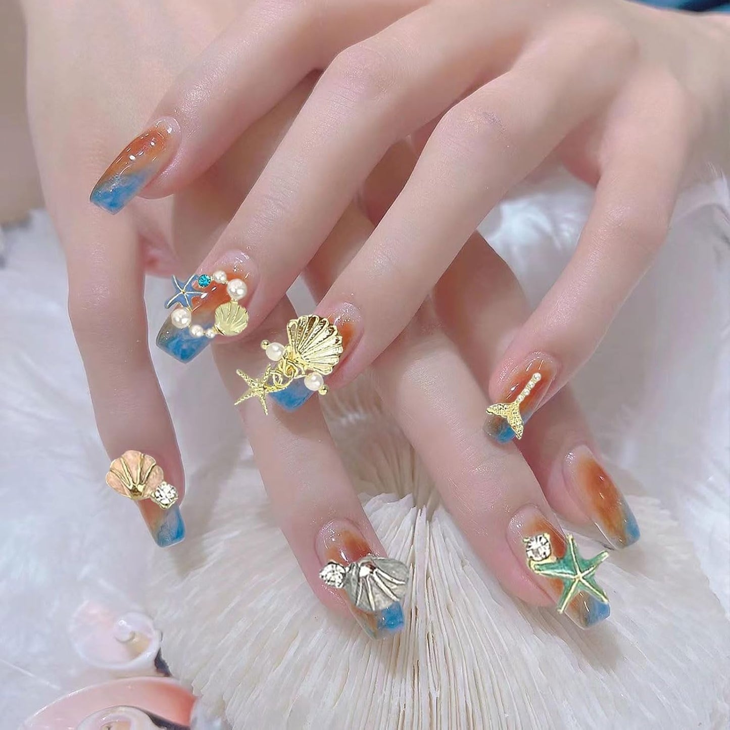 3D Summer Beach Nail Charms - 32PCS Ocean Theme Rhinestones & Shells for DIY Manicure Decor | Perfect for Nail Art Designs