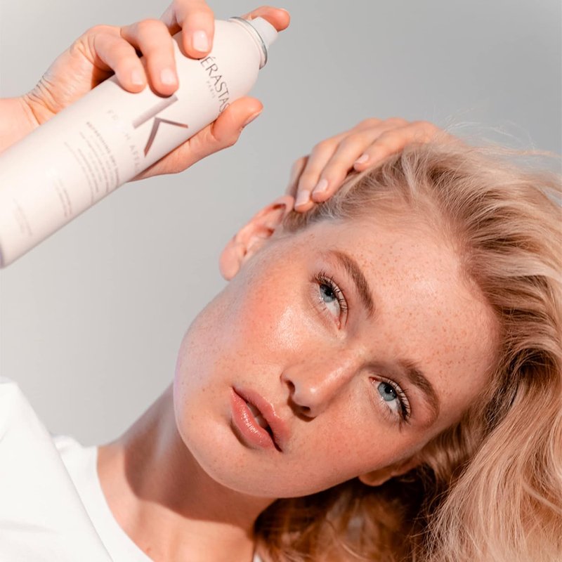 Kerastase Fresh Affair Dry Shampoo - Absorbs Oil & Refreshes All Hair Types | Lightweight, Silicone-Free Formula