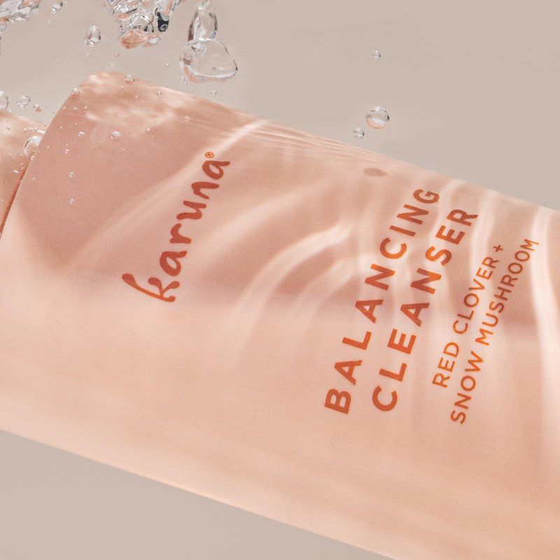 Karuna Balancing Facial Gel Cleanser | Gentle, Non-Stripping Daily Face Wash for All Skin Types | With Niacinamide, Hyaluronic Acid, and Snow Mushroom for Lightweight Hydration | 150 ml