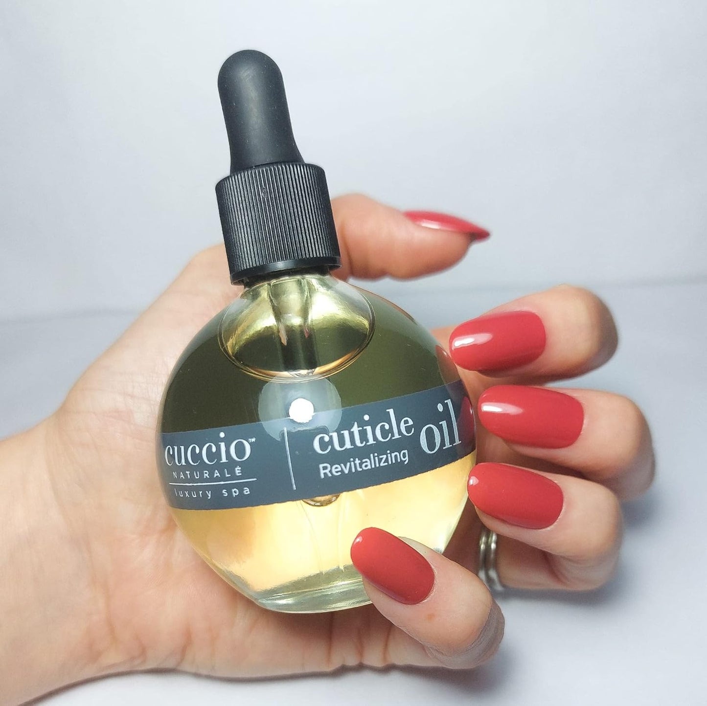 Cuccio Naturale Revitalizing Hydrating Cuticle Oil - Repair Damaged Skin & Nails - Vanilla Bean & Sugar - 2.5 Oz (Pack of 2)