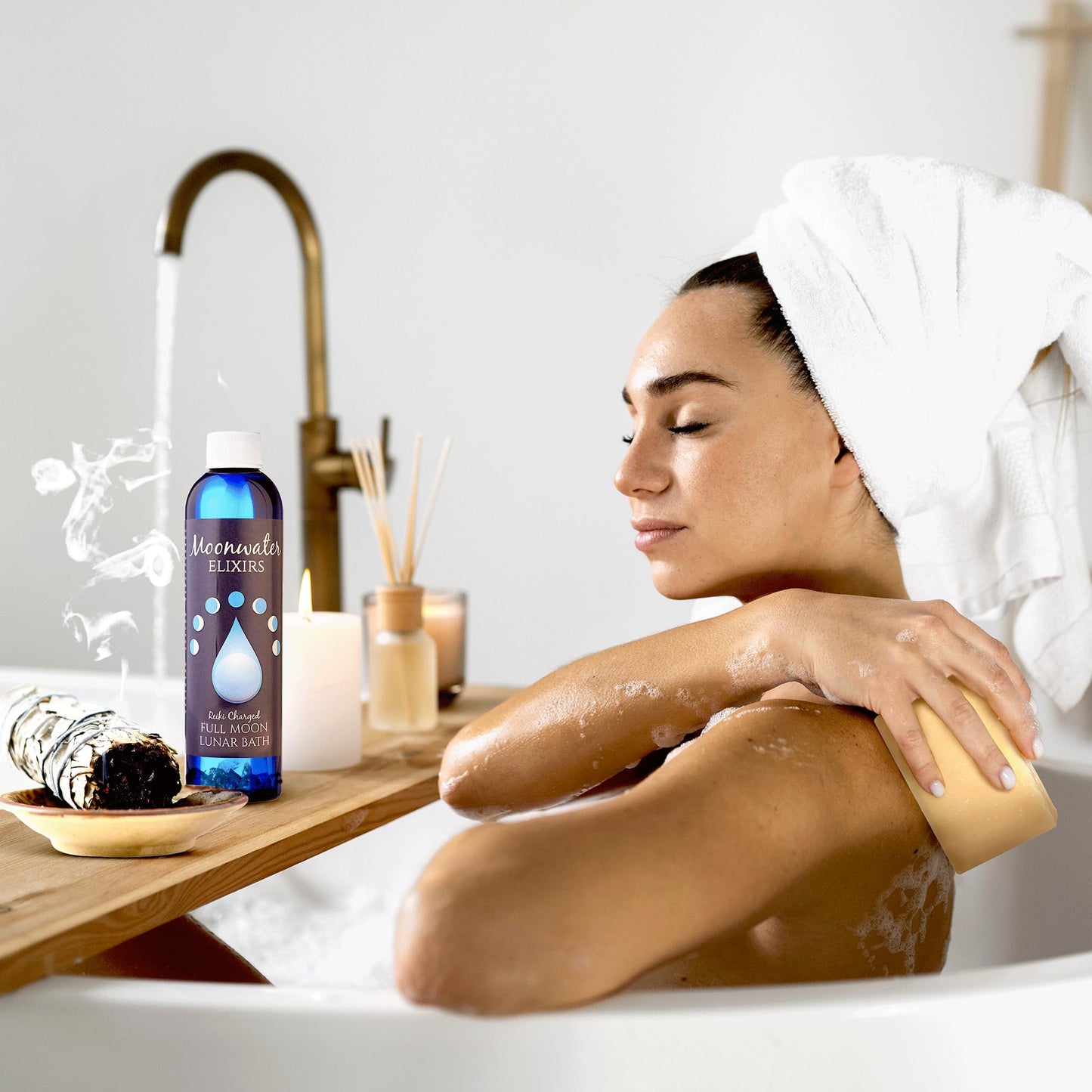Full Moon Spiritual Bath Kit with Bath Oil, Sage Smudge Stick & Smudge Soap - Cleanse, Clarify & Recharge Your Energy, Aura Cleansing, Chakra Healing, Relaxation Rituals for Manifestation & Meditation