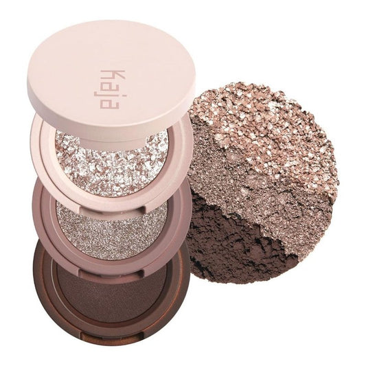 Kaja Beauty Bento Collection | Glitter + Shimmer + Matte | 21 Cold Brew Einspänner - Soft Ash Gray | 2019 Best of Beauty Award in Glitter