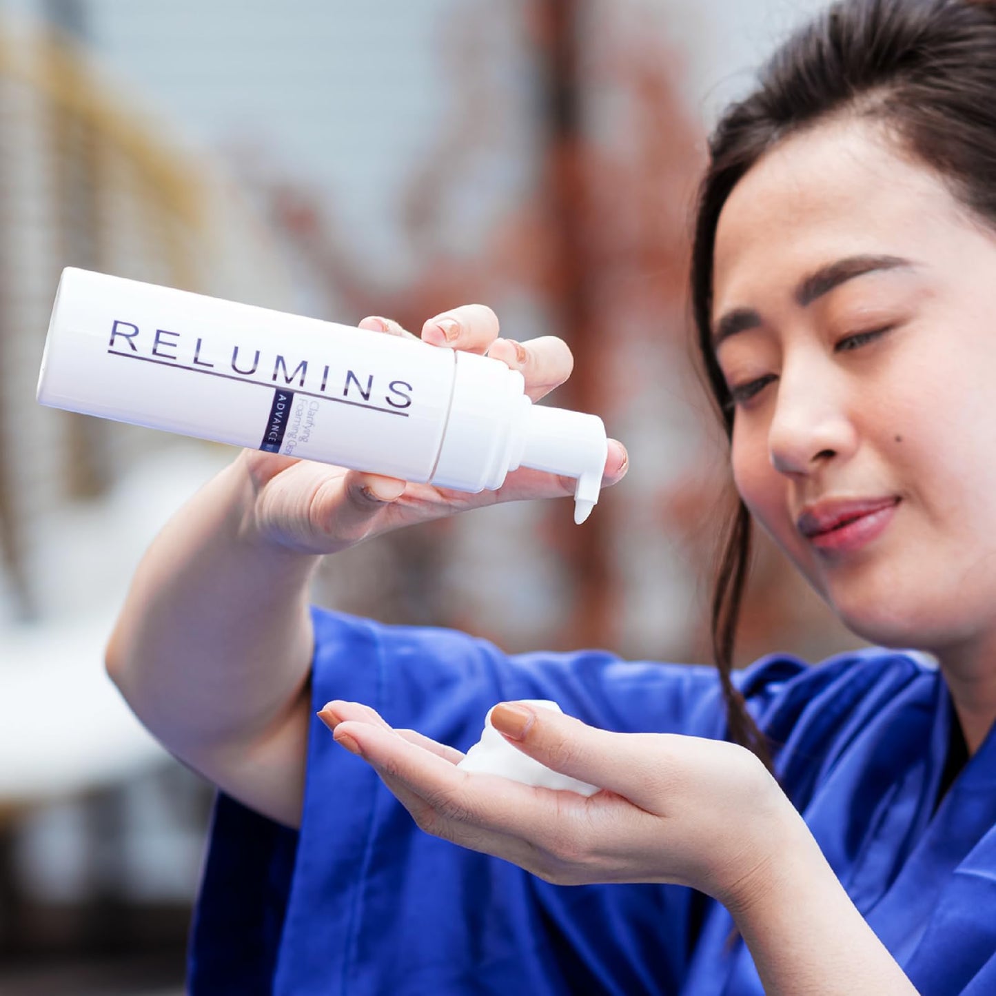 Relumins Advance Clarifying Foaming Cleanser | Gentle & Effective Facial Cleanser for Sensitive Skin | Removes Dirt, Oil & Makeup, Non-Drying Formula – 200ml
